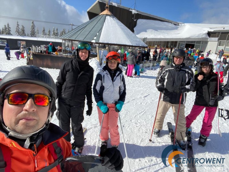 Snowbordowo narciarska ekipa Centrowent